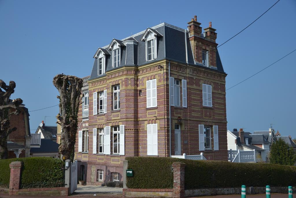 Guesthouse La Mascotte Villers-sur-Mer Exterior foto