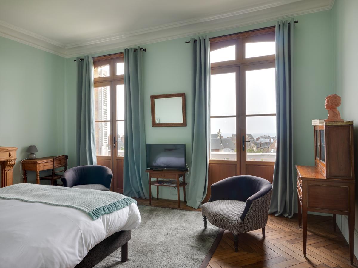 Guesthouse La Mascotte Villers-sur-Mer Exterior foto